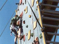 2001 90 jarig bestaan. Klimwand2