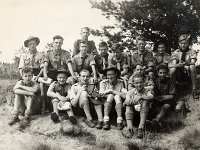 Stam 1949. V.l.n.r. achterste rij: Alex Weide, Menno Tromp, Jan de Boer, Jan Barkhof, Henk Vos, Kees van Thijn, Albert van Leusen, Marinus Winnink, Ensing. Voorste rij: Jaap Santema, Poppo Scholte, Henk Specht, Gerard Hidskes, Ensing, Wim Stoker en Koos Boer. (archief Zwervers Assen)  Stam 1949. V.l.n.r. achterste rij: Alex Weide, Menno Tromp, Jan de Boer, Jan Barkhof, Henk Vos, Kees van Thijn, Albert van Leusen, Marinus Winnink, Ensing. Voorste rij: Jaap Santema, Poppo Scholte, Henk Specht, Gerard Hidskes, Ensing, Wim Stoker en Koos Boer. (archief Zwervers Assen)