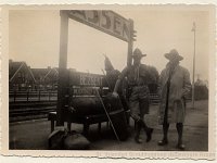 op perron station Assen - archief Zwervers