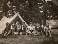 1948 Zomerkamp Dat het goed was blijkt uit de foto (1`)