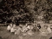 1949 Zomerkamp Junne (Berkenweide) de eikels met Wabo te gast